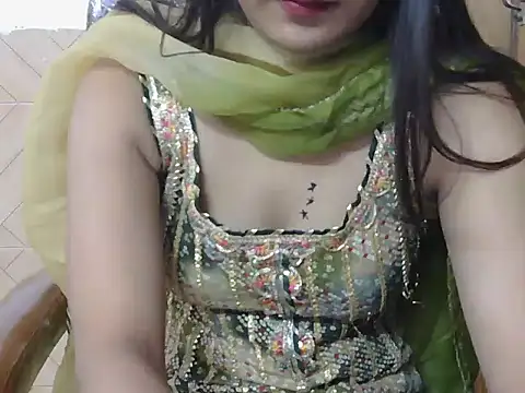 priti singhaniya online show from 11/11/25, 06:13