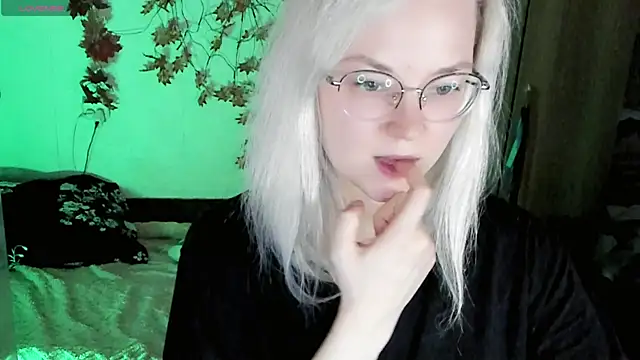 HoneyDazzle online show from 11/07/25, 07:36