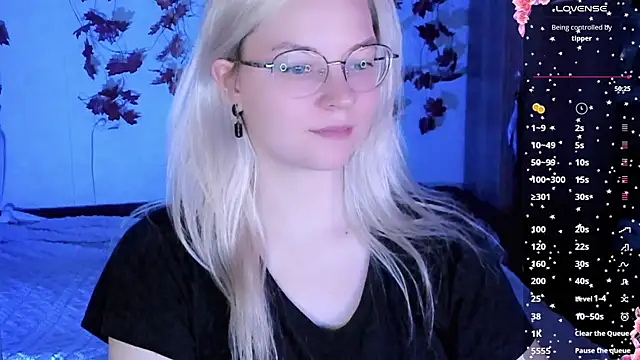 HoneyDazzle online show from 11/16/25, 06:57