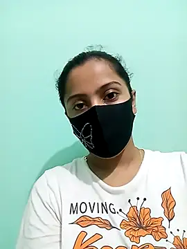 daisy-03 online show from 10/27/25, 08:02