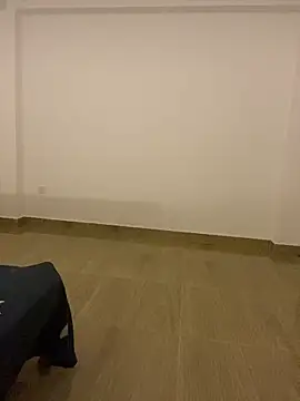 Monica  Bellucci   online show from 11/28/25, 01:47