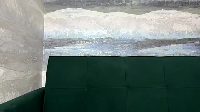 Snapshot of SunnySprinkle chatting on 12/15/25, 12:53 SunnySprinkle online show from 12/15/25, 12:53