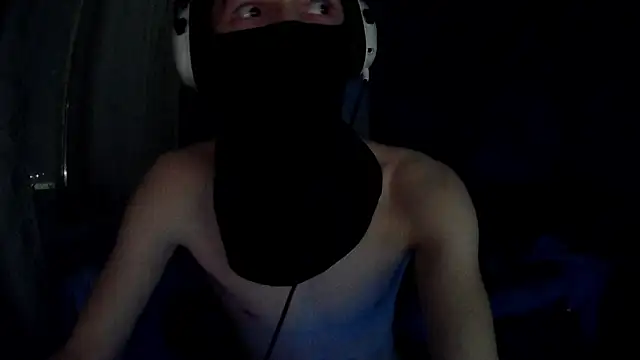 Snapshot of suicdemask chatting on 01/10/26, 06:42 suicdemask online show from 01/10/26, 06:42