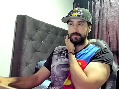 coolfriki online show from 10/13/25, 02:50
