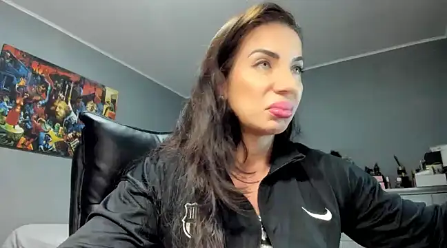 Alesyamuscledollxh online show from 03/02/25, 08:40