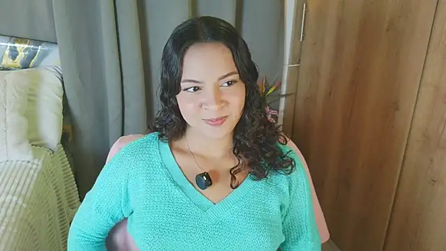 Snapshot of _Bella_Beth_ chatting on 01/08/26, 12:24 Bella Beth online show from 01/08/26, 12:24