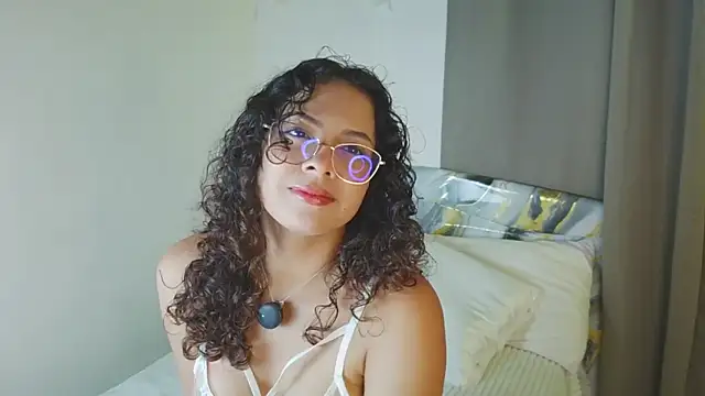 Snapshot of _Bella_Beth_ chatting on 01/08/26, 11:07 Bella Beth online show from 01/08/26, 11:07