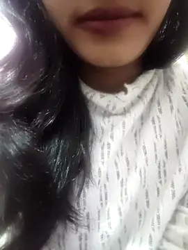 Snapshot of anjali2351 chatting on 11/26/25, 03:35 anjali2351 online show from 11/26/25, 03:35