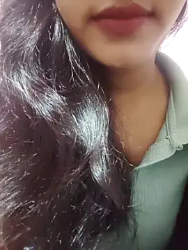 Snapshot of anjali2351 chatting on 03/10/26, 05:51 anjali2351 online show from 03/10/26, 05:51