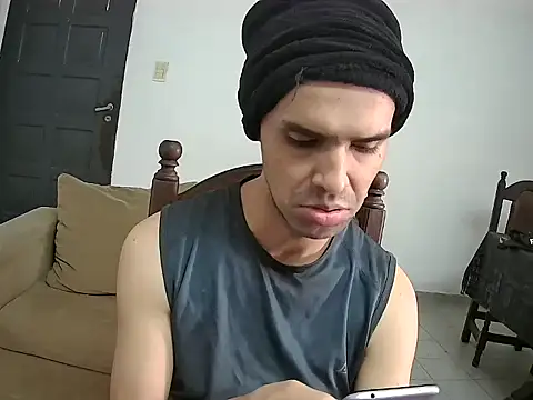 gaytubela online show from 10/06/25, 08:28