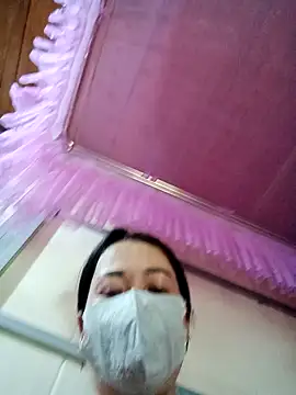 Snapshot of Meo2k1 chatting on 10/12/25, 07:51 Meo2k1 online show from 10/12/25, 07:51