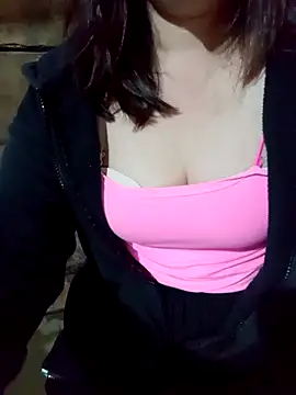 Snapshot of Meo2k1 chatting on 11/23/25, 10:53 Meo2k1 online show from 11/23/25, 10:53