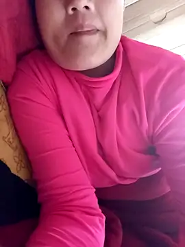 Snapshot of Meo2k1 chatting on 11/29/25, 08:17 Meo2k1 online show from 11/29/25, 08:17