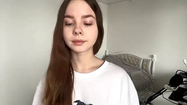 Snapshot of EhtelBiondi chatting on 01/08/26, 08:16 EhtelBiondi online show from 01/08/26, 08:16