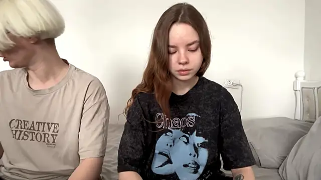 Snapshot of EhtelBiondi chatting on 02/11/26, 08:08 EhtelBiondi online show from 02/11/26, 08:08