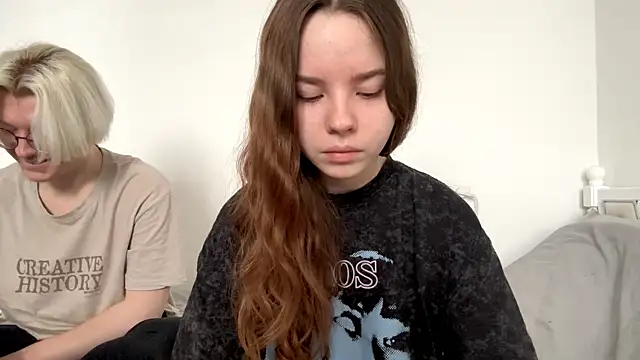 Snapshot of EhtelBiondi chatting on 02/12/26, 08:20 EhtelBiondi online show from 02/12/26, 08:20