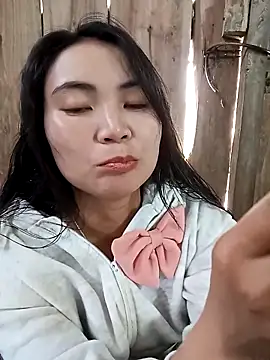 Snapshot of kun-love chatting on 10/30/25, 02:46 kun-love online show from 10/30/25, 02:46