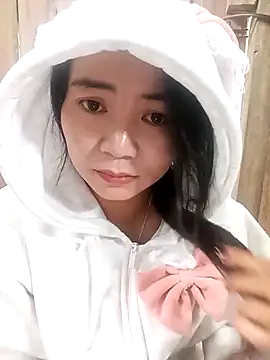 Snapshot of kun-love chatting on 11/04/25, 02:21 kun-love online show from 11/04/25, 02:21