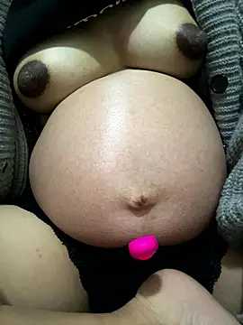 Snapshot of -Harper- chatting on 01/11/26, 03:11 -Harper- online show from 01/11/26, 03:11