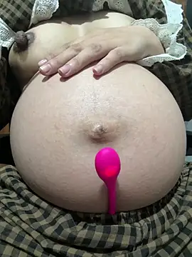 Snapshot of -Harper- chatting on 02/08/26, 06:06 -Harper- online show from 02/08/26, 06:06