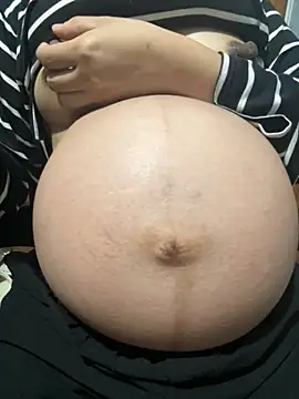 Snapshot of -Harper- chatting on 02/23/26, 09:06 -Harper- online show from 02/23/26, 09:06