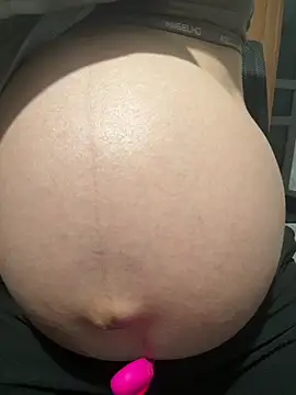 Snapshot of -Harper- chatting on 02/24/26, 04:54 -Harper- online show from 02/24/26, 04:54