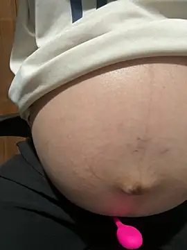 Snapshot of -Harper- chatting on 03/12/26, 02:12 -Harper- online show from 03/12/26, 02:12