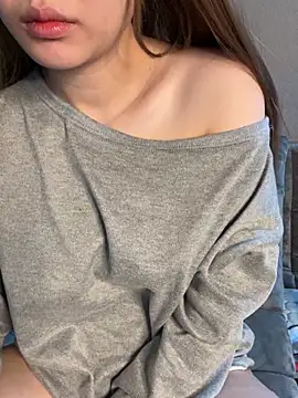 Snapshot of Beyeuuu chatting on 01/11/26, 02:05 Beyeuuu online show from 01/11/26, 02:05