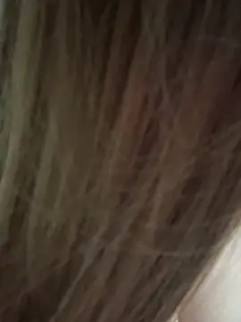 Snapshot of Beyeuuu chatting on 02/04/26, 03:01 Beyeuuu online show from 02/04/26, 03:01