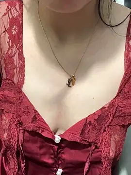 Snapshot of Beyeuuu chatting on 02/25/26, 12:15 Beyeuuu online show from 02/25/26, 12:15