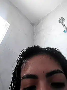 Snapshot of Lollysmile26 chatting on 10/28/25, 06:32 Lollysmile26 online show from 10/28/25, 06:32