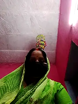 Snapshot of Cr_sonam chatting on 10/27/25, 07:45 Cr sonam online show from 10/27/25, 07:45