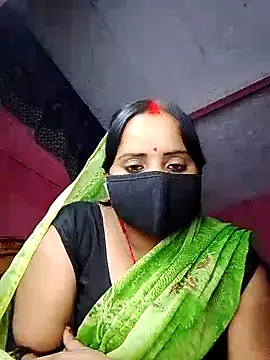 Snapshot of Cr_sonam chatting on 11/14/25, 02:16 Cr sonam online show from 11/14/25, 02:16