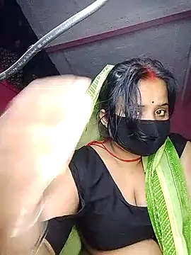 Snapshot of Cr_sonam chatting on 11/16/25, 11:54 Cr sonam online show from 11/16/25, 11:54