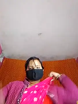 Snapshot of Cr_sonam chatting on 11/21/25, 01:15 Cr sonam online show from 11/21/25, 01:15