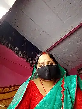 Snapshot of Cr_sonam chatting on 11/25/25, 03:01 Cr sonam online show from 11/25/25, 03:01