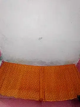 Snapshot of Cr_sonam chatting on 11/28/25, 03:25 Cr sonam online show from 11/28/25, 03:25