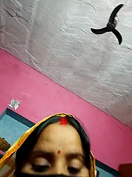 Snapshot of Cr_sonam chatting on 12/02/25, 04:35 Cr sonam online show from 12/02/25, 04:35