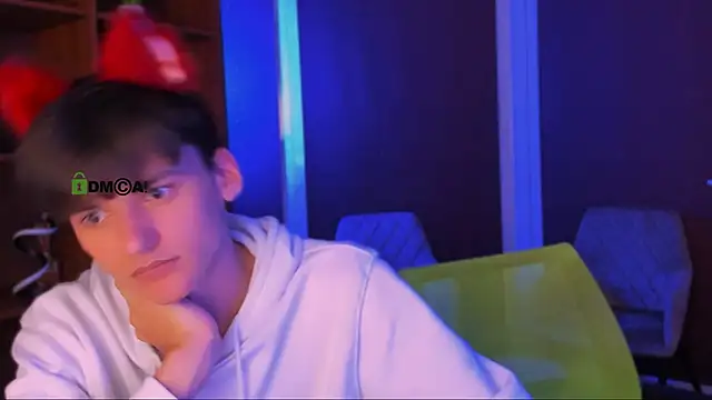 Snapshot of rico_steel chatting on 11/24/25, 07:24 rico steel online show from 11/24/25, 07:24