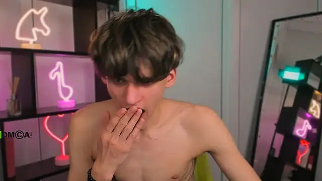 Snapshot of rico_steel chatting on 03/15/26, 07:42 rico steel online show from 03/15/26, 07:42