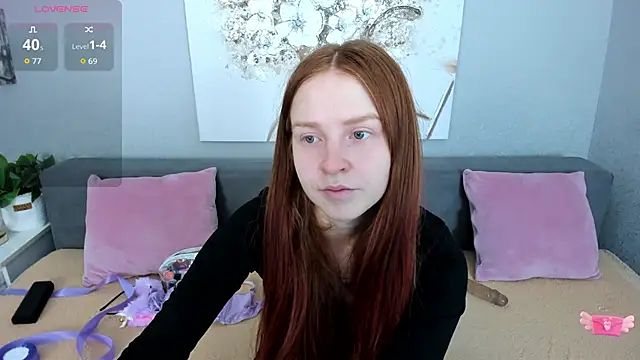 Evarey  online show from 12/02/25, 06:19