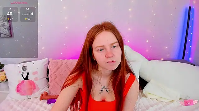 Snapshot of Evarey_ chatting on 03/01/26, 06:26 Evarey online show from 03/01/26, 06:26