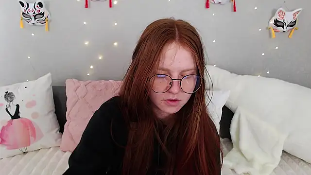Evarey  online show from 05/05/26, 04:31