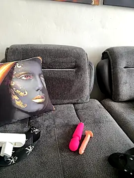 Teengirlmiaa online show from 11/01/25, 10:39