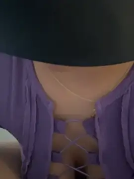 Snapshot of Teengirlmiaa chatting on 03/31/26, 09:43 Teengirlmiaa online show from 03/31/26, 09:43