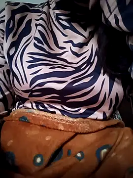 lovely simran online show from 11/12/25, 11:21