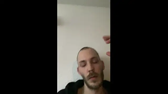 MolleDolle online show from 04/24/26, 05:26