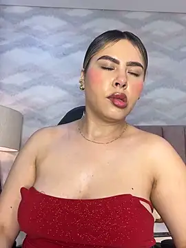 Snapshot of Katya_blonde chatting on 10/27/25, 01:04 Katya blonde online show from 10/27/25, 01:04