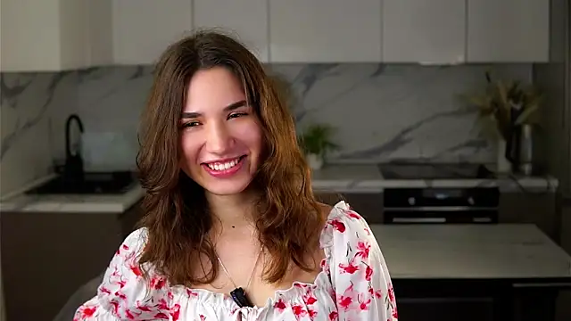 AmmieGerber online show from 10/10/25, 02:10