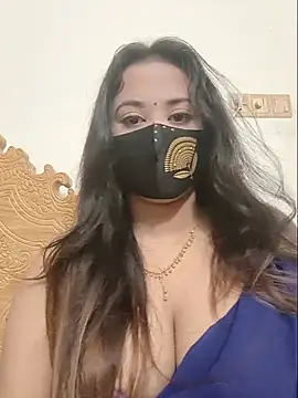 Snapshot of Beauty_Queen_Soniya chatting on 07/07/26, 09:24 Beauty Queen Soniya online show from 07/07/26, 09:24